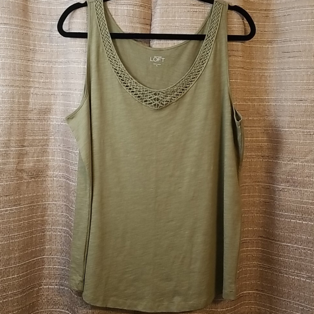 Ann Taylor Loft tank